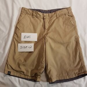 Epic Threads reversible boys size 12 shorts